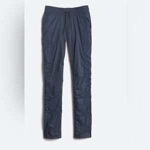 Stitch Fix North Face Aphrodite 2.0 Performance Pants XL